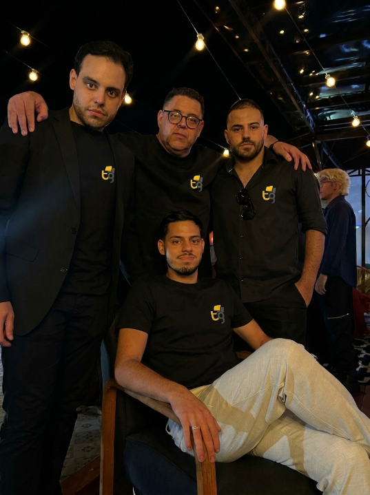 Equipe TG Mix Service reunida